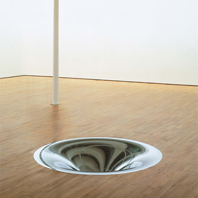 مجموعه ای از آثار حجمی آنیش کاپور (Anish Kapoor)