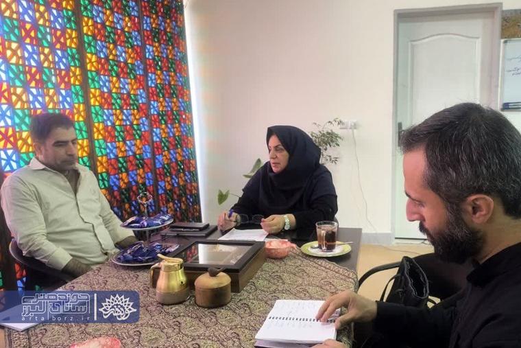 نگارش ۸ کتاب فاخر زندگی‌نامه شهدا توسط حوزه هنری البرز