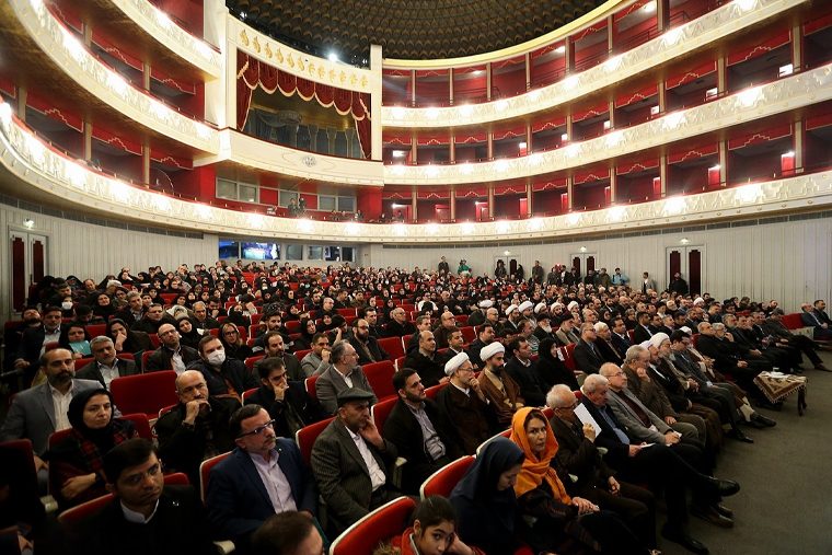درخشش نویسنده البرزی در جایزه کتاب سال ایران